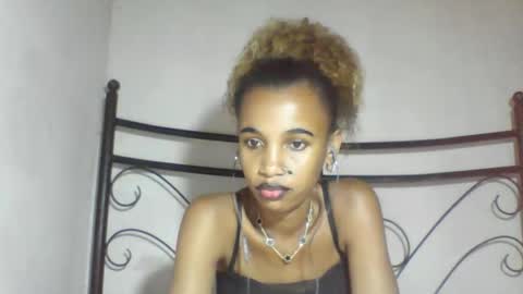 Snapshot of claudiannah chatting on 04-24-26, 08:55 claudianne online show from 04-24-26, 08:55