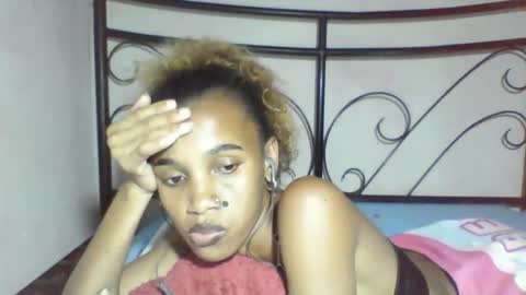 Snapshot of claudiannah chatting on 04-30-26, 02:56 claudianne online show from 04-30-26, 02:56