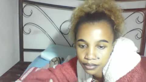 Snapshot of claudiannah chatting on 05-10-26, 07:57 claudianne online show from 05-10-26, 07:57