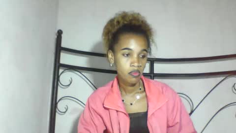 Snapshot of claudiannah chatting on 05-14-26, 04:58 claudianne online show from 05-14-26, 04:58