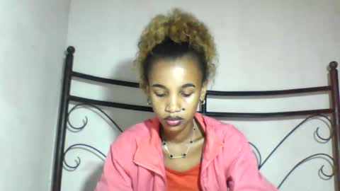 Snapshot of claudiannah chatting on 05-23-26, 07:07 claudianne online show from 05-23-26, 07:07
