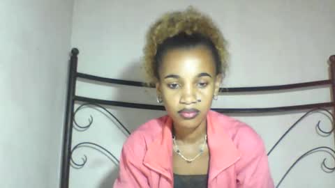 Snapshot of claudiannah chatting on 05-24-26, 07:19 claudianne online show from 05-24-26, 07:19