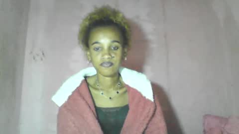 Snapshot of claudiannah chatting on 06-02-26, 05:37 claudianne online show from 06-02-26, 05:37