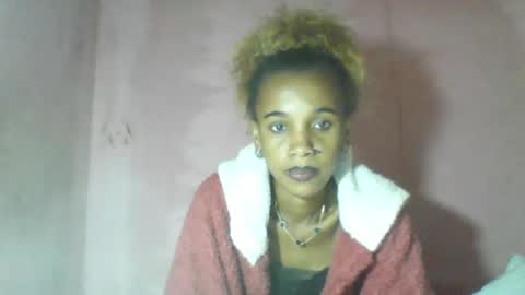 Snapshot of claudiannah chatting on 06-05-26, 05:51 claudianne online show from 06-05-26, 05:51