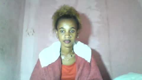 Snapshot of claudiannah chatting on 06-07-26, 06:17 claudianne online show from 06-07-26, 06:17