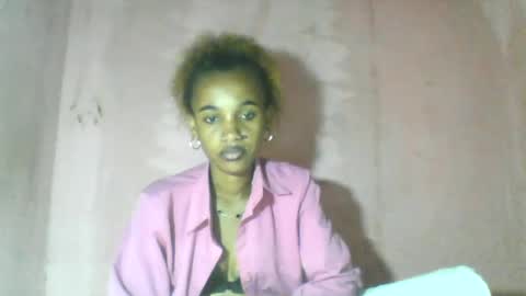 Snapshot of claudiannah chatting on 06-12-26, 07:13 claudianne online show from 06-12-26, 07:13