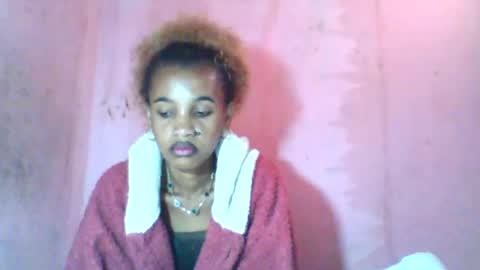 Snapshot of claudiannah chatting on 06-20-26, 05:10 claudianne online show from 06-20-26, 05:10