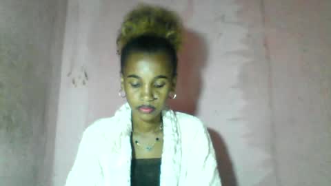 Snapshot of claudiannah chatting on 06-24-26, 07:13 claudianne online show from 06-24-26, 07:13
