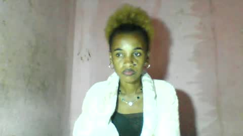 Snapshot of claudiannah chatting on 07-04-26, 06:36 claudianne online show from 07-04-26, 06:36