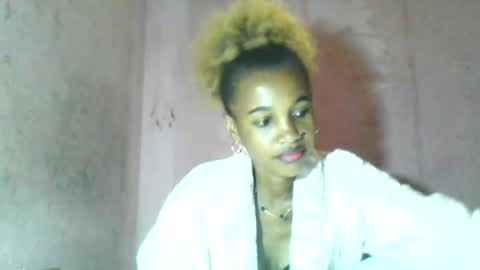 Snapshot of claudiannah chatting on 07-07-26, 05:10 claudianne online show from 07-07-26, 05:10