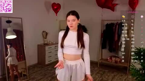 Snapshot of claudinedates chatting on 02-28-26, 01:06 Lei your Angel online show from 02-28-26, 01:06