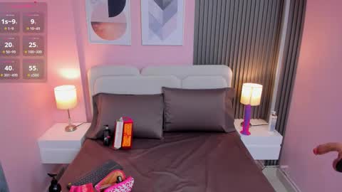 clauwdeen  wolf online show from 12-19-25, 07:54