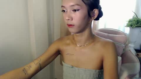 Snapshot of claxy_kimslut chatting on 05-22-26, 05:14 KIM online show from 05-22-26, 05:14