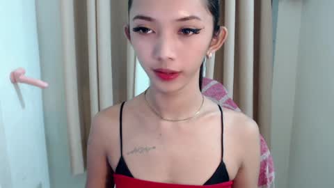 Snapshot of claxy_kimslut chatting on 06-10-26, 02:16 KIM online show from 06-10-26, 02:16