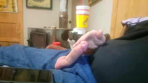 Clay online show from 01-27-25, 05:36