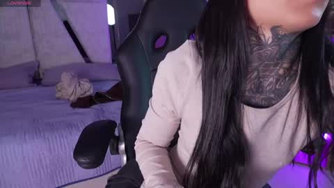 Cleo Adams online show from 04-12-26, 05:12