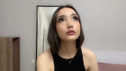 Snapshot of clementinecampion chatting on 06-22-26, 06:16 Viki online show from 06-22-26, 06:16