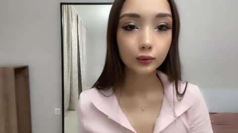 Snapshot of clementinecampion chatting on 06-25-26, 06:12 Viki online show from 06-25-26, 06:12