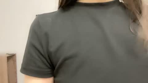 Snapshot of clementinecampion chatting on 07-08-26, 06:12 Viki online show from 07-08-26, 06:12