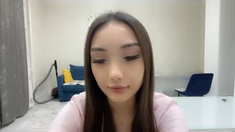 Snapshot of clementinecampion chatting on 07-23-26, 04:05 Viki online show from 07-23-26, 04:05