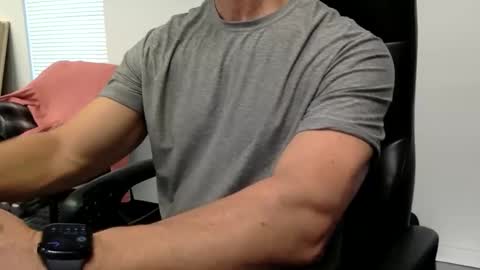 Snapshot of clemike69 chatting on 12-02-25, 06:14 clemike69 online show from 12-02-25, 06:14