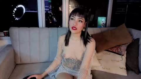 Cleo  smith online show from 12-04-25, 03:49