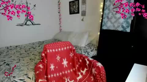 Snapshot of cleo_christmas chatting on 07-09-26, 12:58 cleo_christmas online show from 07-09-26, 12:58