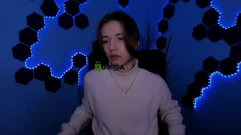 Snapshot of cleo_cool chatting on 02-25-26, 09:30 ur Cleo online show from 02-25-26, 09:30