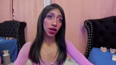 Snapshot of cleo_escobar chatting on 02-07-26, 01:59 Cleo online show from 02-07-26, 01:59