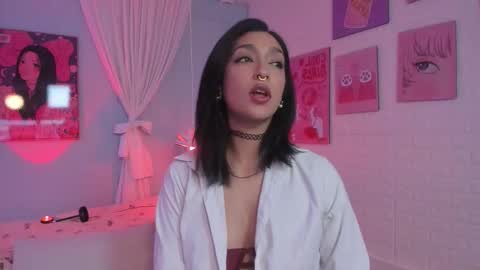 Snapshot of cleo_foxx chatting on 02-18-26, 12:12 Cleo online show from 02-18-26, 12:12