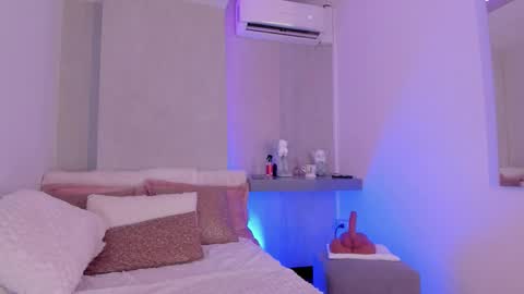 . Cleo Jhonson . online show from 03-21-26, 09:25