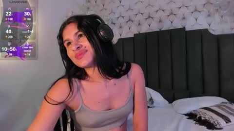 Snapshot of cleopatraa1 chatting on 01-12-25, 10:43 Cleopatra online show from 01-12-25, 10:43