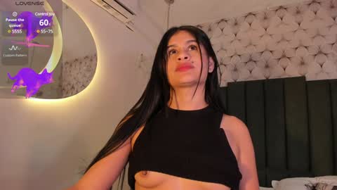 Snapshot of cleopatraa1 chatting on 01-21-25, 11:45 Cleopatra online show from 01-21-25, 11:45