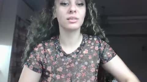cleopatravodos online show from 03-04-26, 05:41