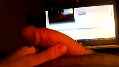 Snapshot of clermind07 chatting on 07-21-26, 08:33 clermind07 online show from 07-21-26, 08:33