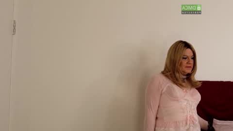 Snapshot of cleverafter8 chatting on 01-17-26, 01:32 SecretSissyLv online show from 01-17-26, 01:32
