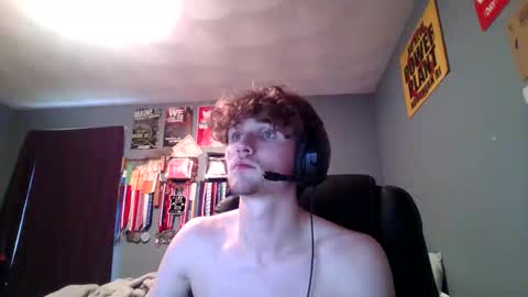 clint_wood online show from 10-31-25, 03:35