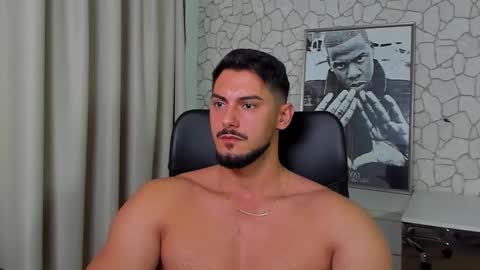 Snapshot of clintmasterss chatting on 10-25-25, 05:37 ClintMasterss online show from 10-25-25, 05:37