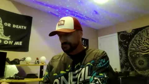 Snapshot of clintwood12 chatting on 06-02-26, 04:36 chad online show from 06-02-26, 04:36
