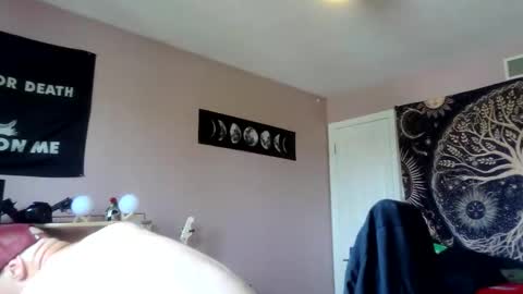 Snapshot of clintwood12 chatting on 06-02-26, 07:16 chad online show from 06-02-26, 07:16