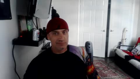 Snapshot of clintwood12 chatting on 06-19-26, 08:34 chad online show from 06-19-26, 08:34