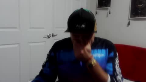 Snapshot of clintwood12 chatting on 07-02-26, 02:33 chad online show from 07-02-26, 02:33