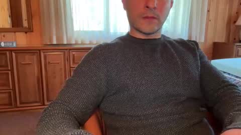 Snapshot of clittypanties chatting on 06-01-26, 05:47 clittypanties online show from 06-01-26, 05:47