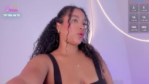 cloe_25 online show from 03-01-26, 01:07