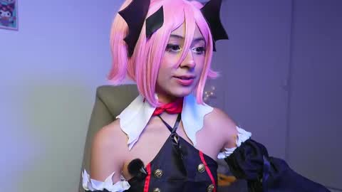 Cloe online show from 04-15-26, 01:07