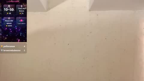 CLOE online show from 11-11-25, 03:34