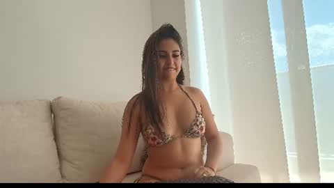Snapshot of cloe_eevans chatting on 06-11-26, 03:10 Cloe online show from 06-11-26, 03:10