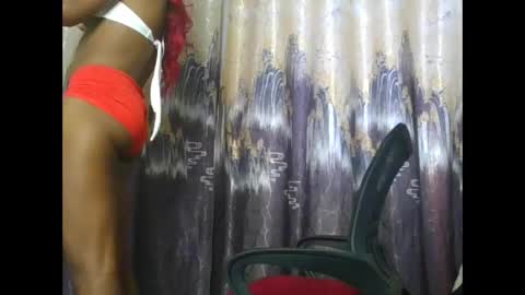 Cloe online show from 11-30-25, 04:27