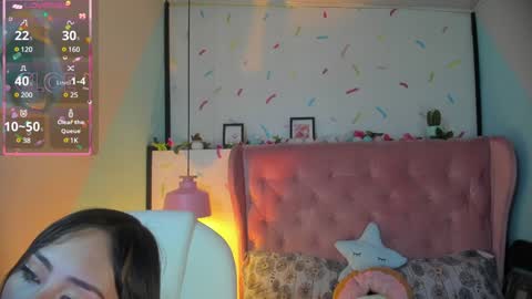 Snapshot of cloe_martinez_ chatting on 12-07-24, 09:00 Cloe online show from 12-07-24, 09:00