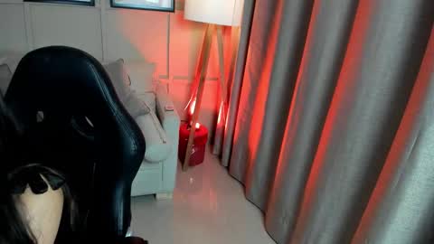 Cloe  online show from 01-06-26, 03:43